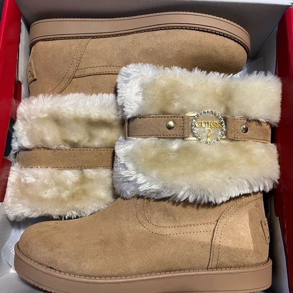 🤎Beautiful GUESS boot🤎 - Picture 6 of 9